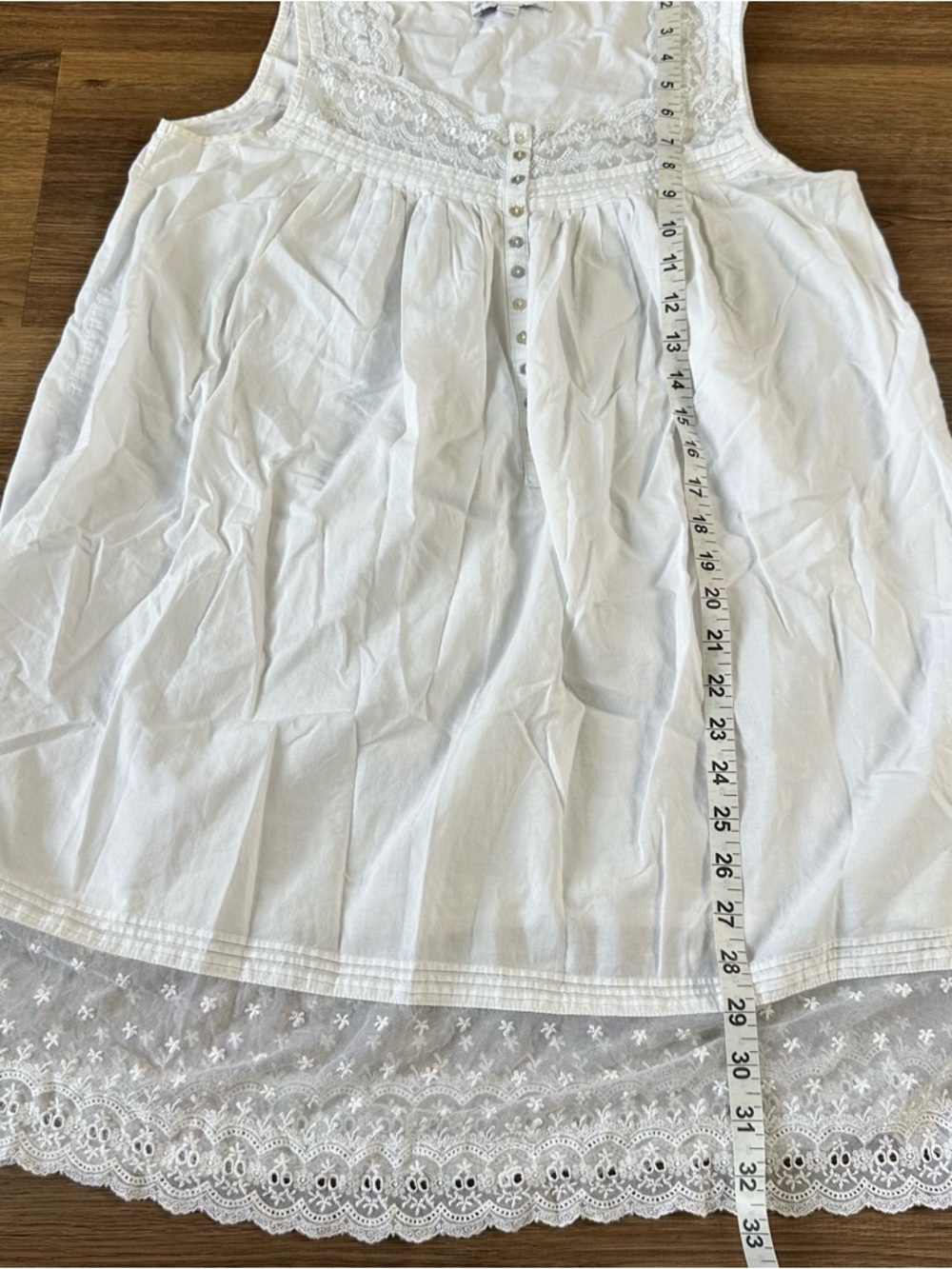 Eileen West Nightgown Small White 100% Cotton Floral Embroidery Night Shirt - Picture 10 of 11